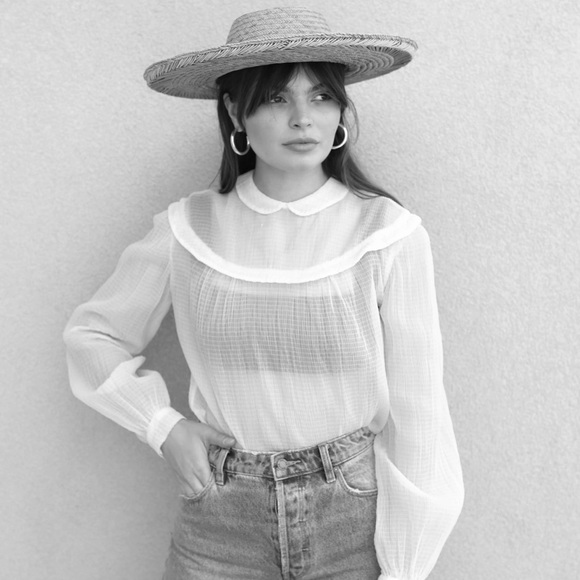 Meet your Posher, Lauren - Picture 4 of 8